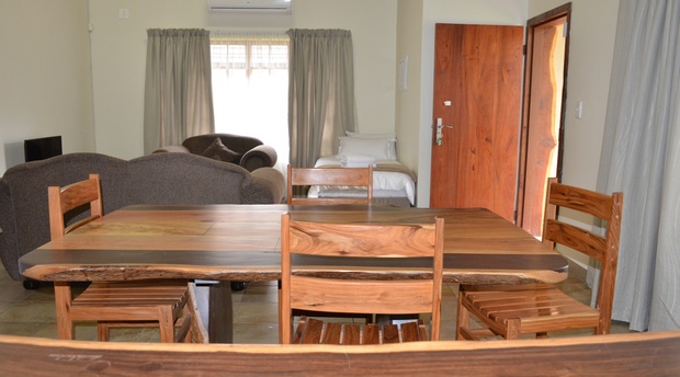 Stoep At Steenbok unit 4 diningroom